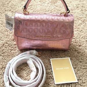 SOLD- Mk crossbody bag